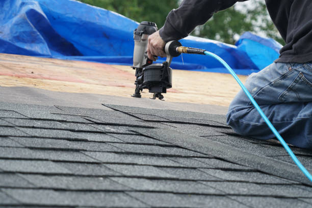 Best Flat Roofing  in Ntgomery City, MO